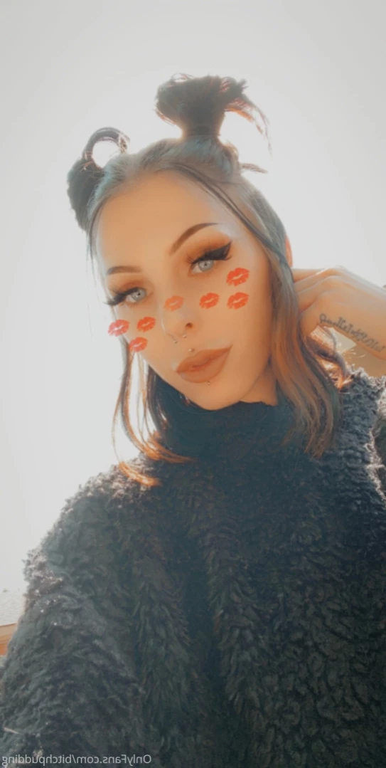 BIG TITS 💗 BRACE FACE [ strawberrysqurtcake ] Onlyfans leaked photo 14387279 on Hotleaks.tv