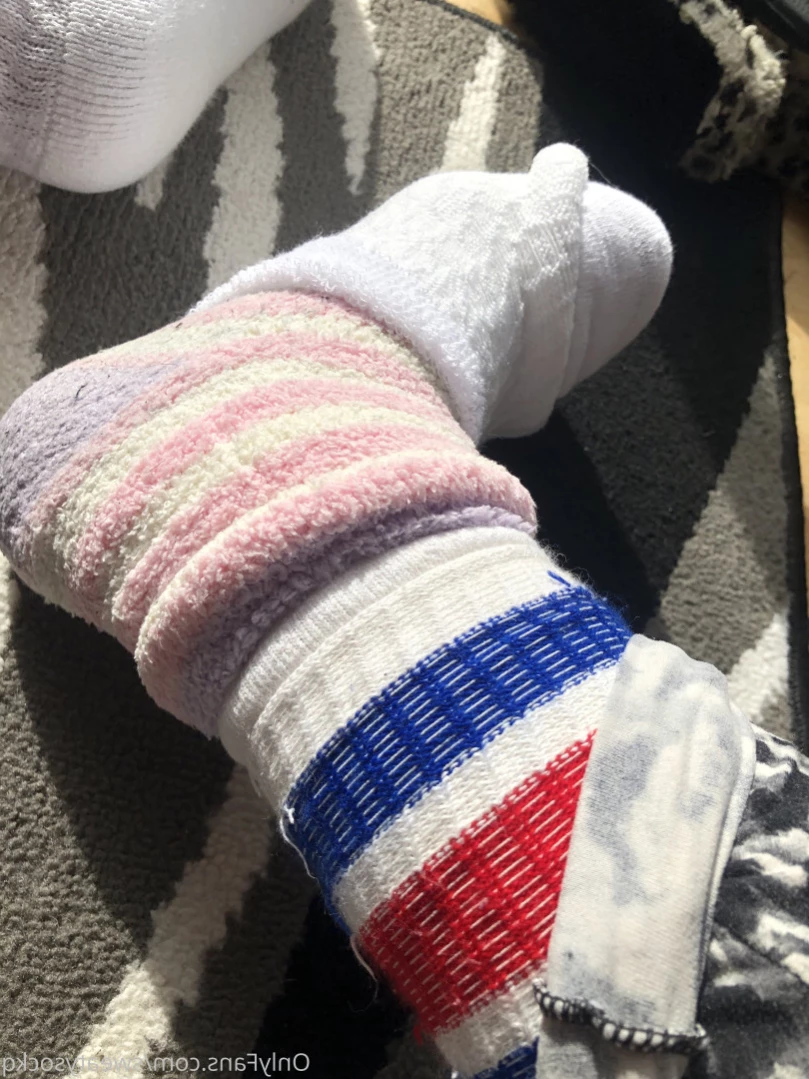 Sweaty Sock Queen [ sweatysockq ] Onlyfans leaked photo 14464979 on Hotleaks.tv