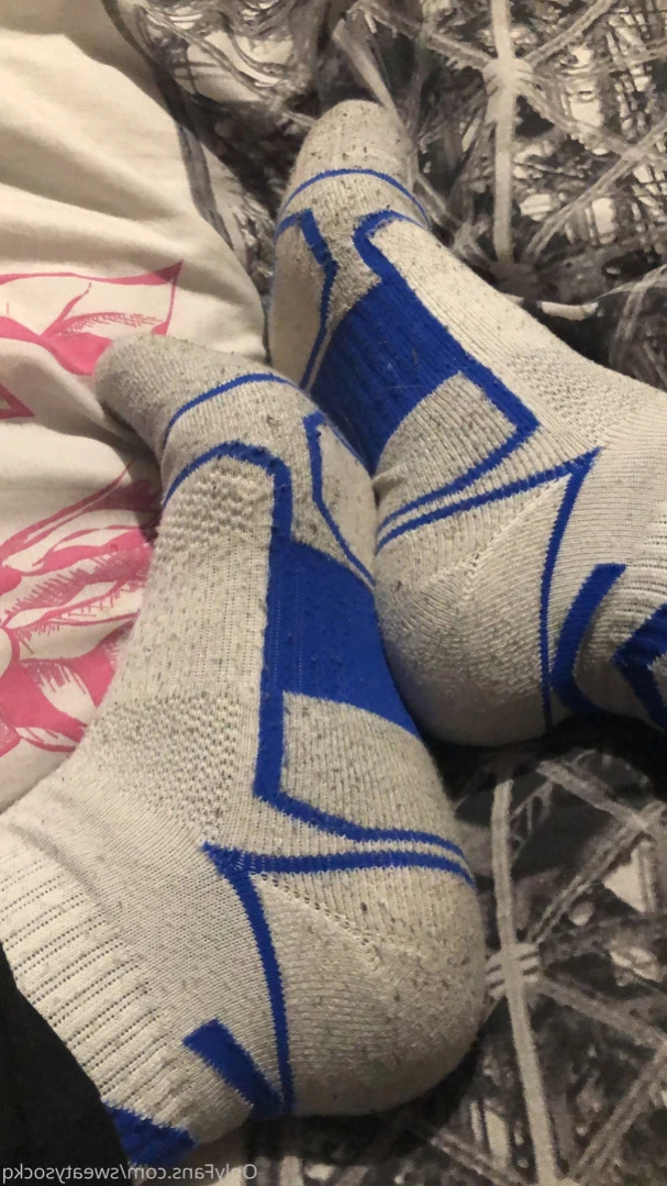 Sweaty Sock Queen [ sweatysockq ] Onlyfans leaked photo 15635925 on Hotleaks.tv