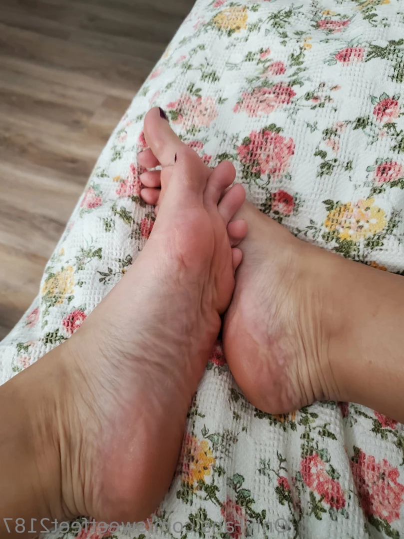 Sweet Feet [ sweetfeet2187 ] Onlyfans leaked photo 13791295 on Hotleaks.tv