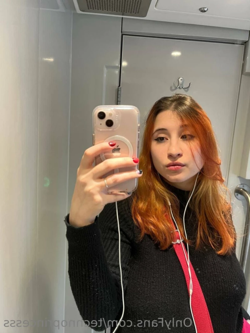 Effy [ technoprincesss ] Onlyfans leaked photo 12959198 on Hotleaks.tv