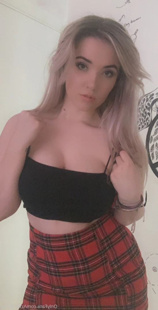 Hippy queen 💖 [ that_hippy_queen ] Onlyfans leaked photo 13968036 on Hotleaks.tv