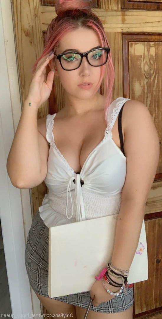Hippy queen 💖 [ that_hippy_queen ] Onlyfans leaked photo 14438294 on Hotleaks.tv