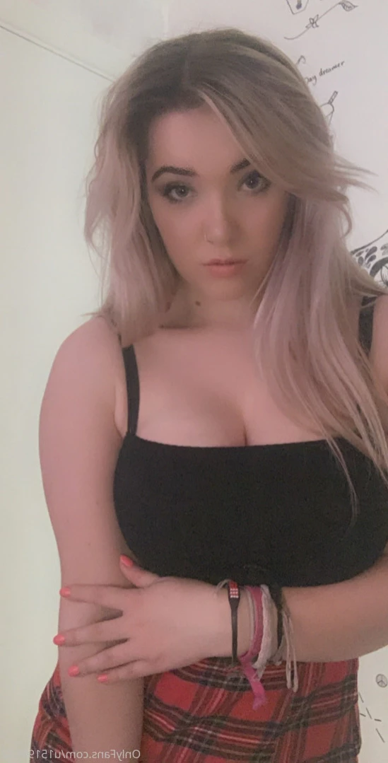 Hippy queen 💖 [ that_hippy_queen ] Onlyfans leaked photo 16325766 on Hotleaks.tv