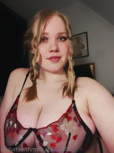15943736