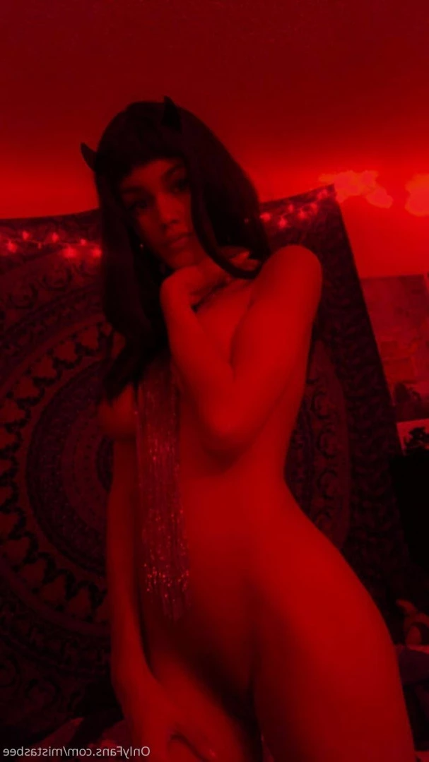vels [ thekorokfairy ] Onlyfans leaked photo 11411175 on Hotleaks.tv