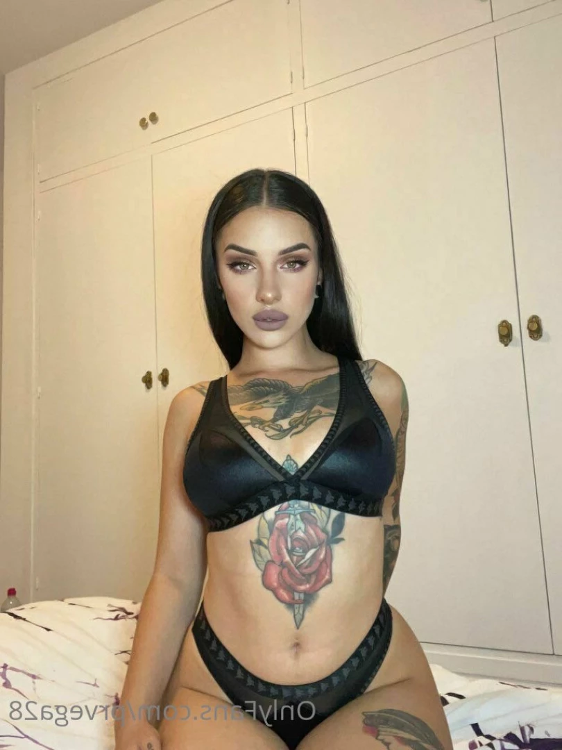18 Y.o VIDEOCALL QUEEN [ prvega28 ] Onlyfans leaked photo 6483781 on Hotleaks.tv