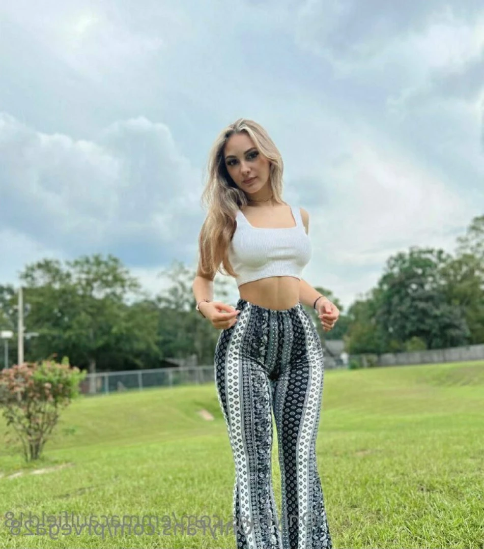 18 Y.o VIDEOCALL QUEEN [ prvega28 ] Onlyfans leaked photo 11751528 on Hotleaks.tv