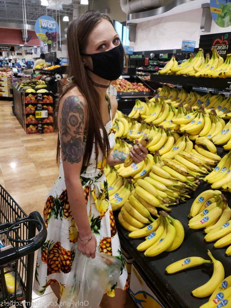 Mrs. Mischief [ themischiefs ] Onlyfans leaked photo 15265270 on Hotleaks.tv