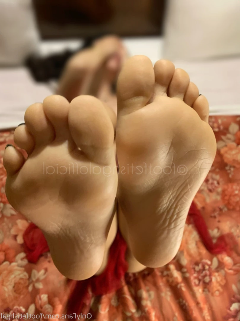 𝐓𝐡𝐞 𝐎𝐧𝐥𝐲 𝐆𝐚𝐥 🍒 𝐕𝐈𝐏 💕 [ theonlygal ] Onlyfans leaked photo 15634924 on Hotleaks.tv