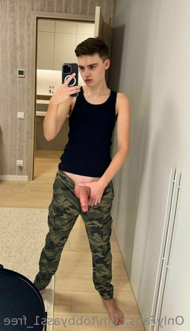 Tobiass_free [ tobbyass1_free ] Onlyfans leaked photo 15572303 on Hotleaks.tv