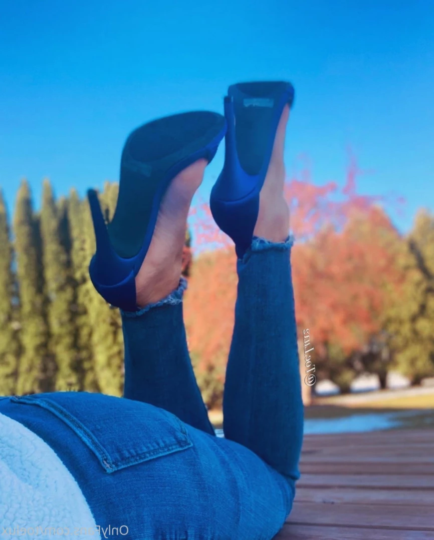 Toe.Luxx [ toeluxx ] Onlyfans leaked photo 11352560 on Hotleaks.tv