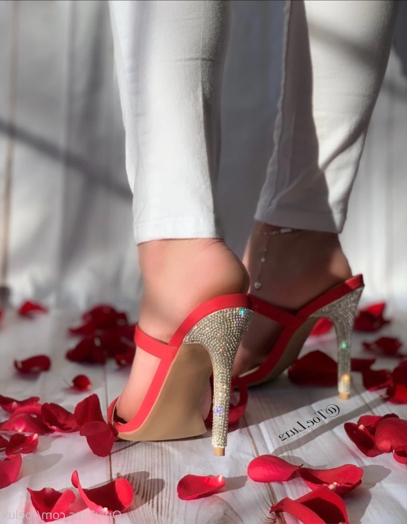 Toe.Luxx [ toeluxx ] Onlyfans leaked photo 12391238 on Hotleaks.tv