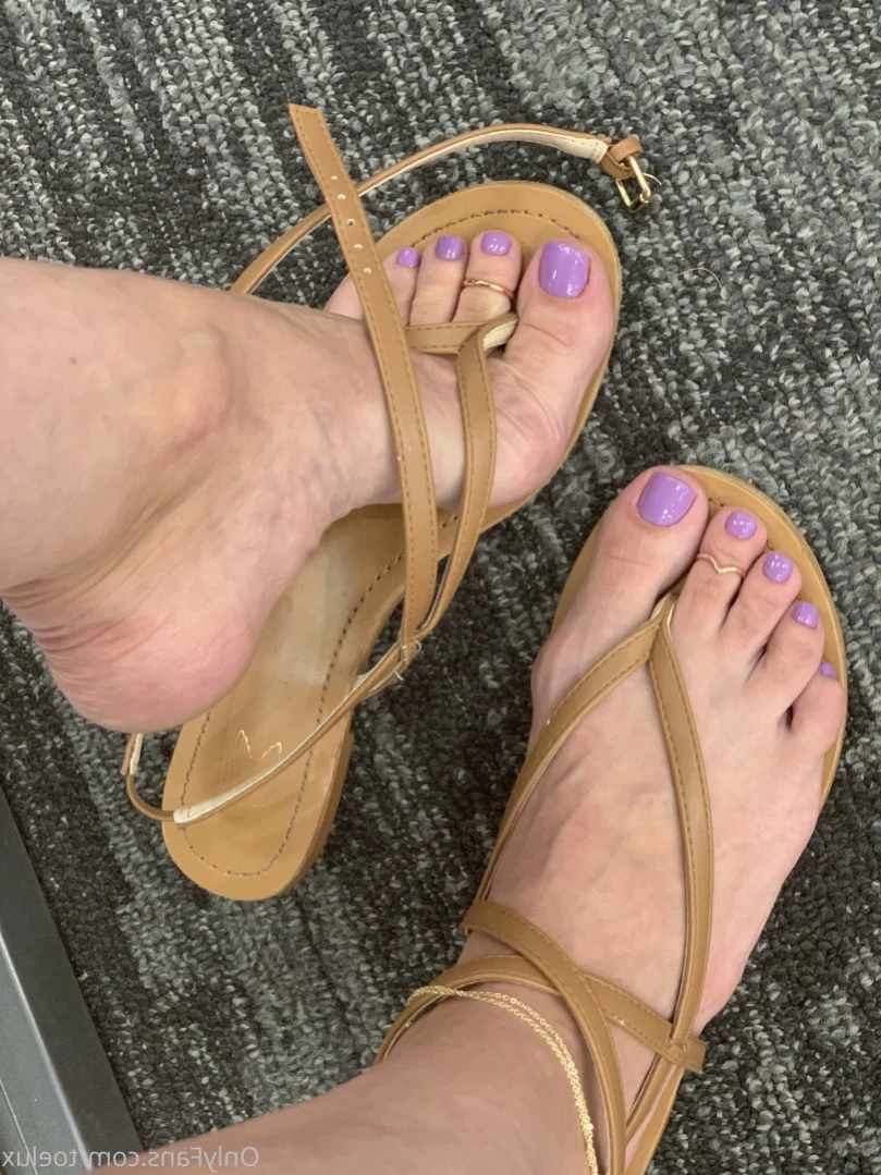 Toe.Luxx [ toeluxx ] Onlyfans leaked photo 13345471 on Hotleaks.tv
