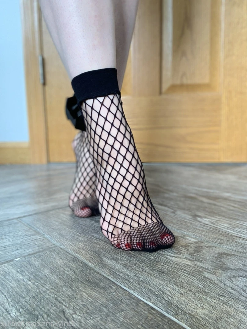 Toe.Luxx [ toeluxx ] Onlyfans leaked photo 13346027 on Hotleaks.tv