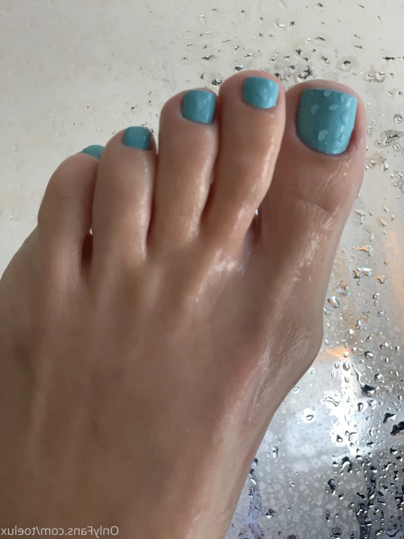 Toe.Luxx [ toeluxx ] Onlyfans leaked photo 13463111 on Hotleaks.tv