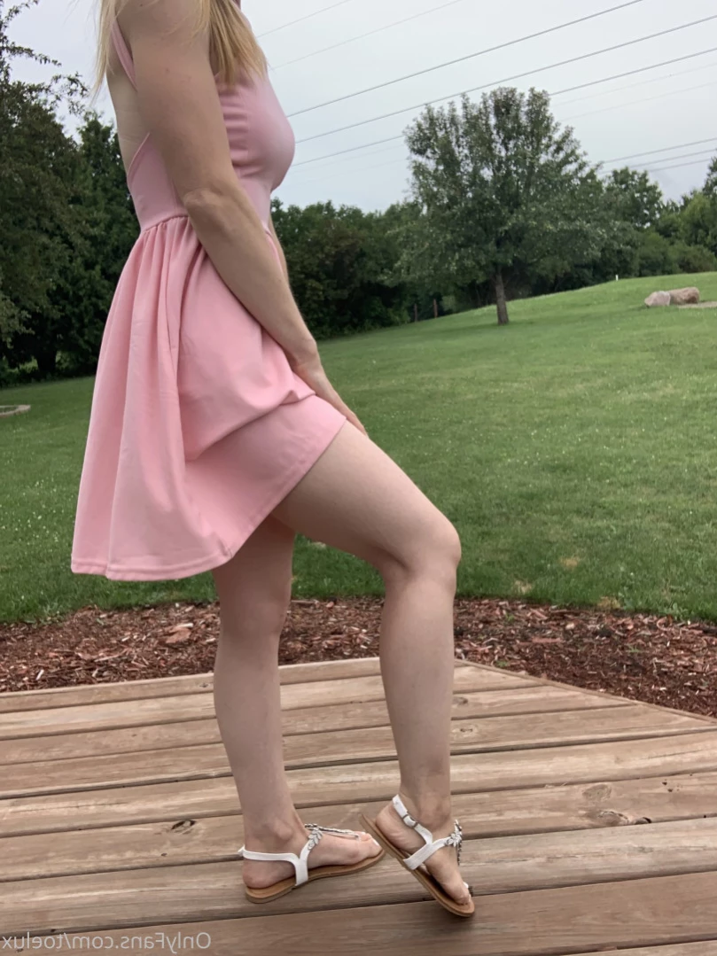 Toe.Luxx [ toeluxx ] Onlyfans leaked photo 14206672 on Hotleaks.tv