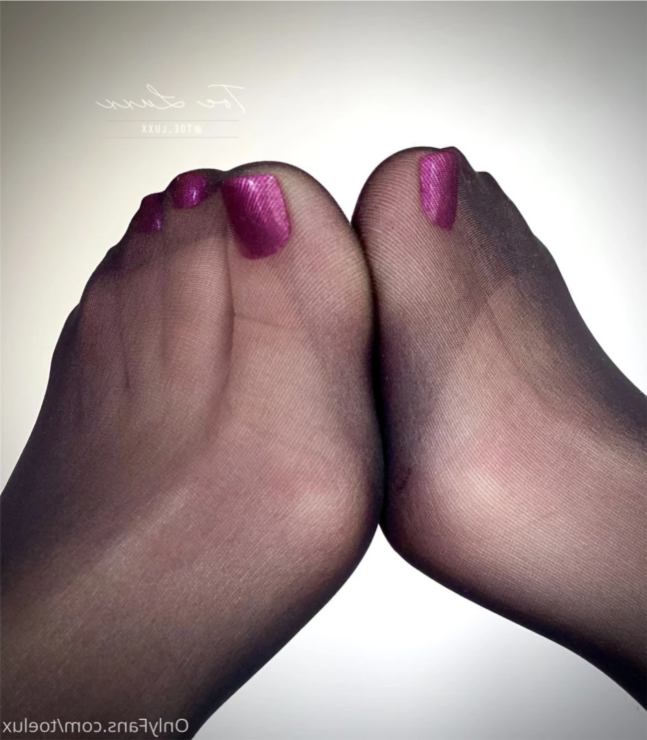 Toe.Luxx [ toeluxx ] Onlyfans leaked photo 14441291 on Hotleaks.tv