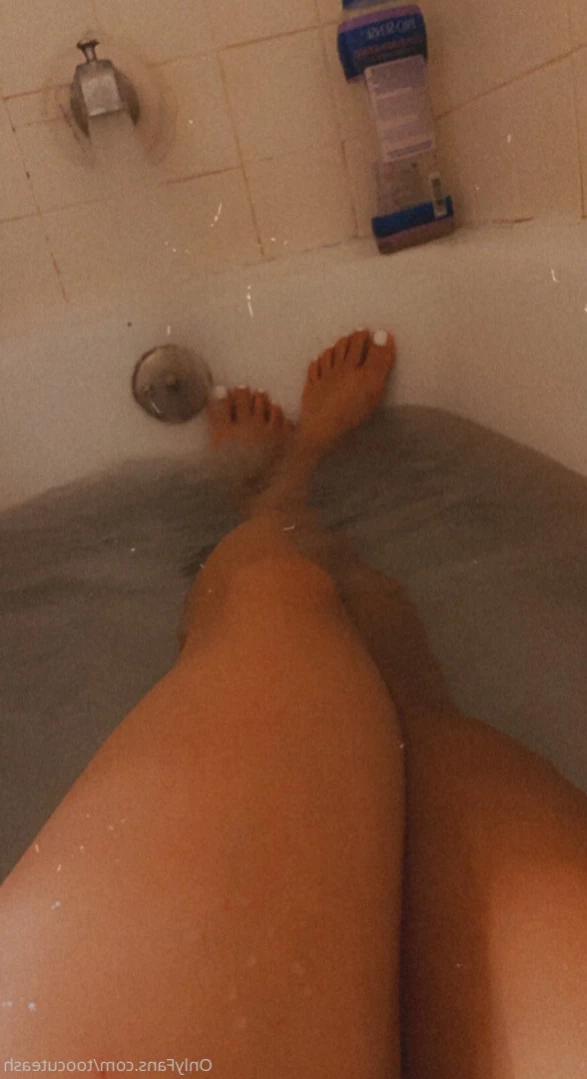 Ashley [ toosexyashley ] Onlyfans leaked photo 11875870 on Hotleaks.tv