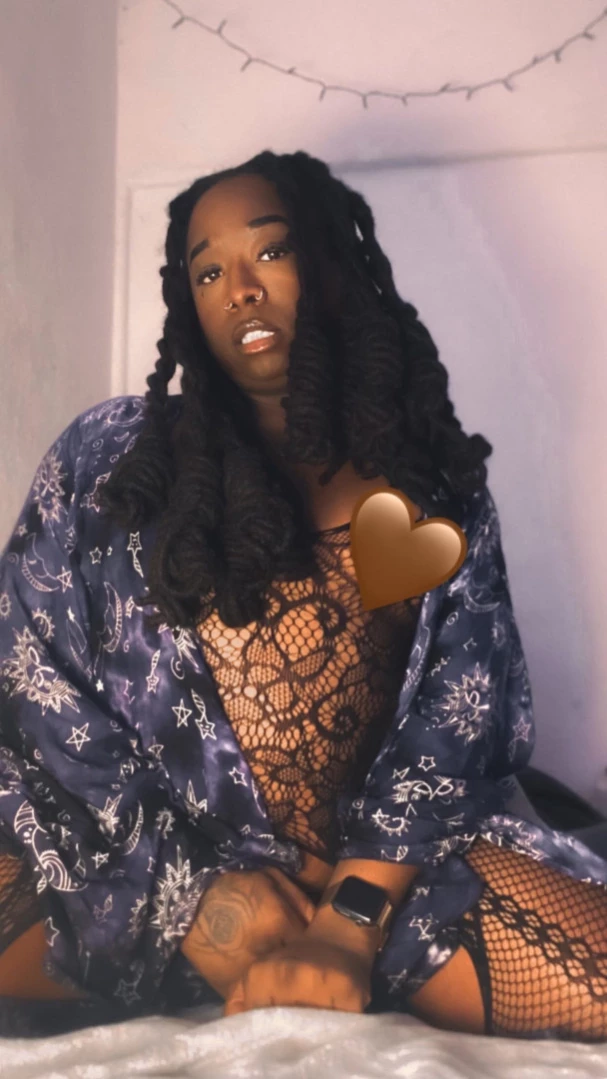 🤎TsEbonyVixen🤎 [ tsebonyvixen ] Onlyfans leaked photo 14446554 on Hotleaks.tv