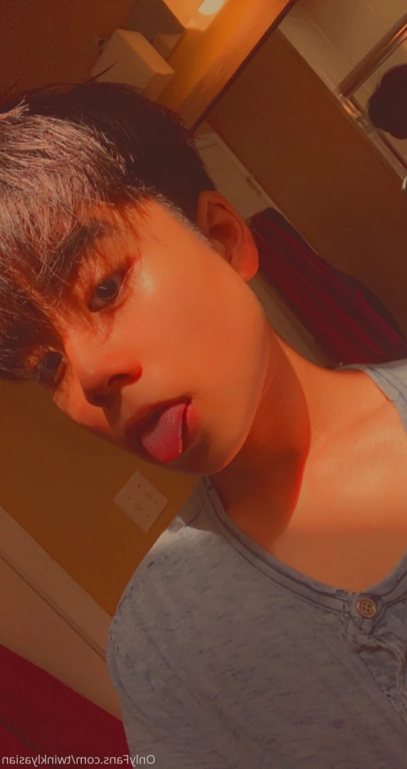 ✨TwinklyAsian✨ [ twinklyasian ] Onlyfans leaked photo 13402598 on Hotleaks.tv