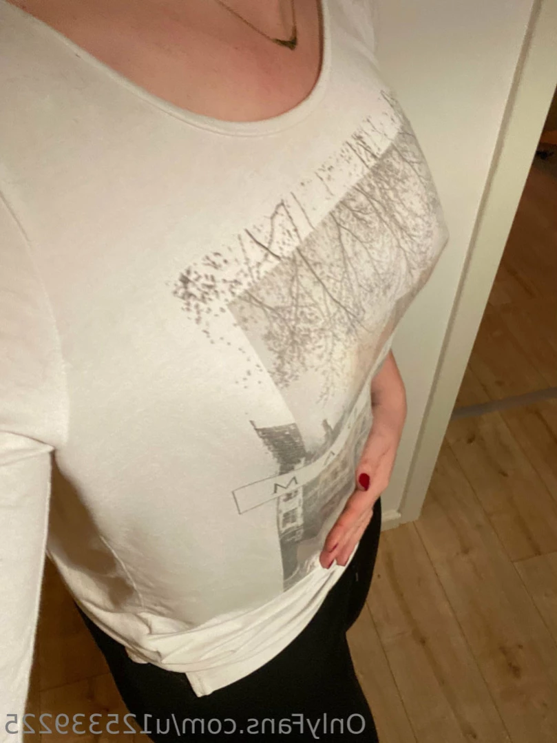 Greta [ u125339225 ] Onlyfans leaked photo 13395830 on Hotleaks.tv