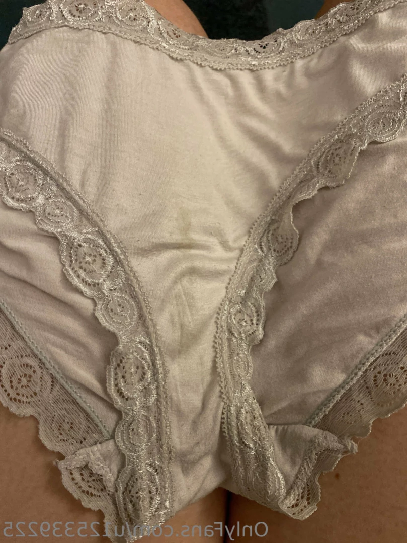 Greta [ u125339225 ] Onlyfans leaked photo 13395840 on Hotleaks.tv