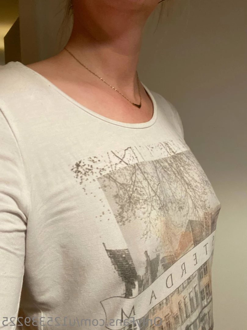Greta [ u125339225 ] Onlyfans leaked photo 13749705 on Hotleaks.tv