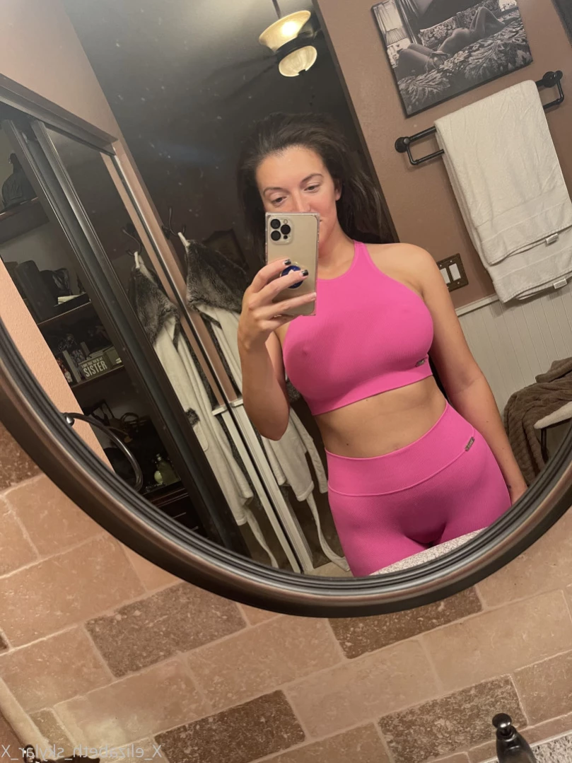 Elizabeth Skylar [ xelizabethskylarx ] Onlyfans leaked photo 13749691 on Hotleaks.tv
