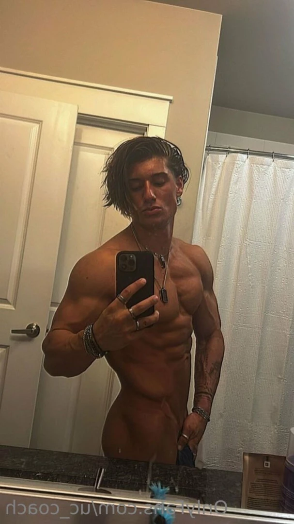 UncutCoach [ uc_coach ] Onlyfans leaked photo 10881886 on Hotleaks.tv