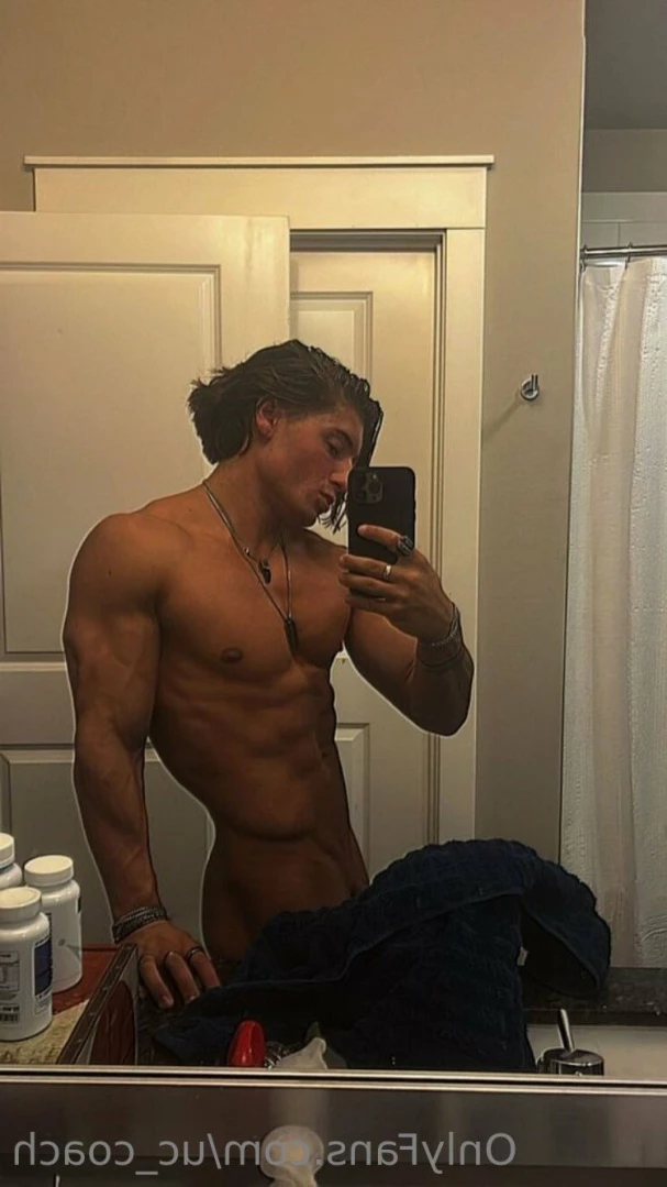 UncutCoach [ uc_coach ] Onlyfans leaked photo 11432331 on Hotleaks.tv