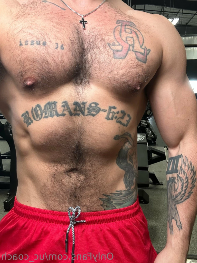 UncutCoach [ uc_coach ] Onlyfans leaked photo 12966220 on Hotleaks.tv