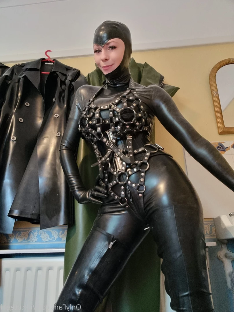 UKCuteGirl - Cute, Kinky and FILTHY! [ ukcutegirl ] Onlyfans leaked photo 11912872 on Hotleaks.tv