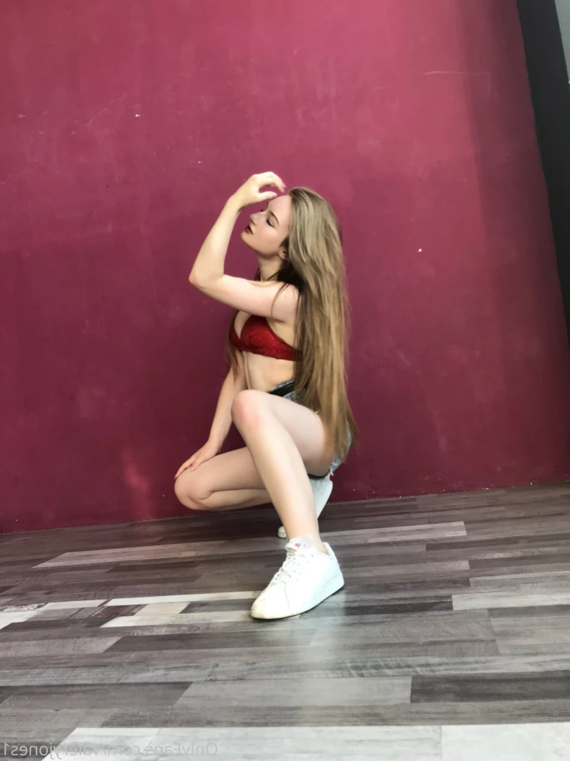 Val 💗 sext me babe 💦 [ valeryjonesvip ] Onlyfans leaked photo 13367735 on Hotleaks.tv