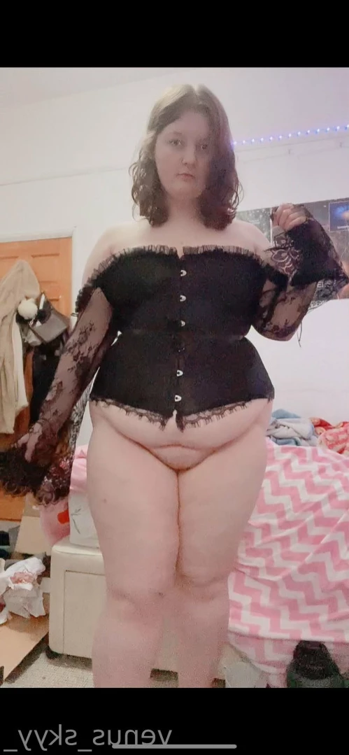 venus [ venus_skyy ] Onlyfans leaked photo 13676253 on Hotleaks.tv