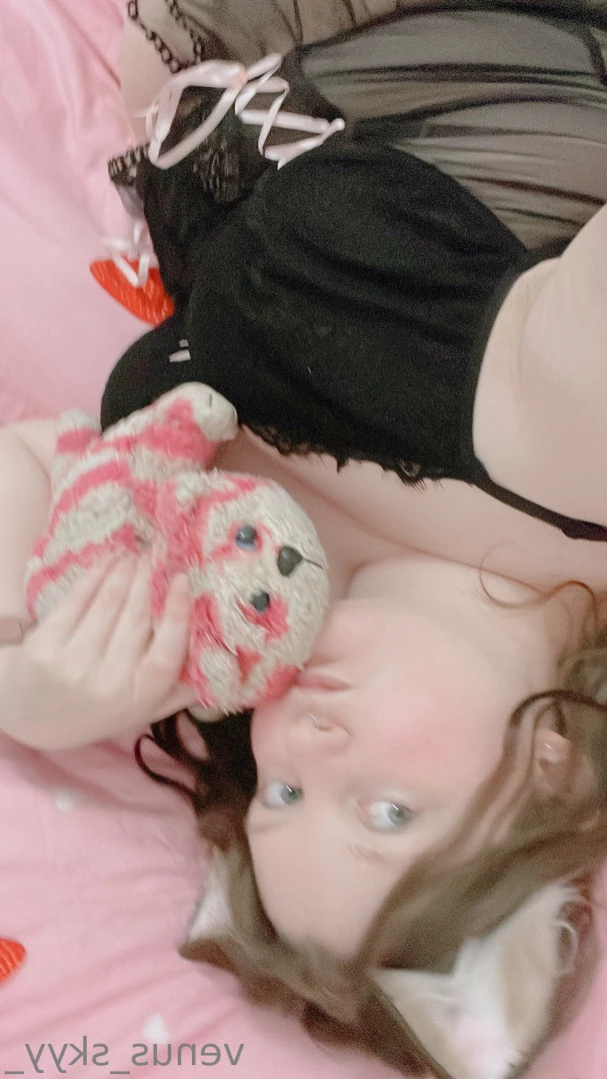 venus [ venus_skyy ] Onlyfans leaked photo 14762806 on Hotleaks.tv
