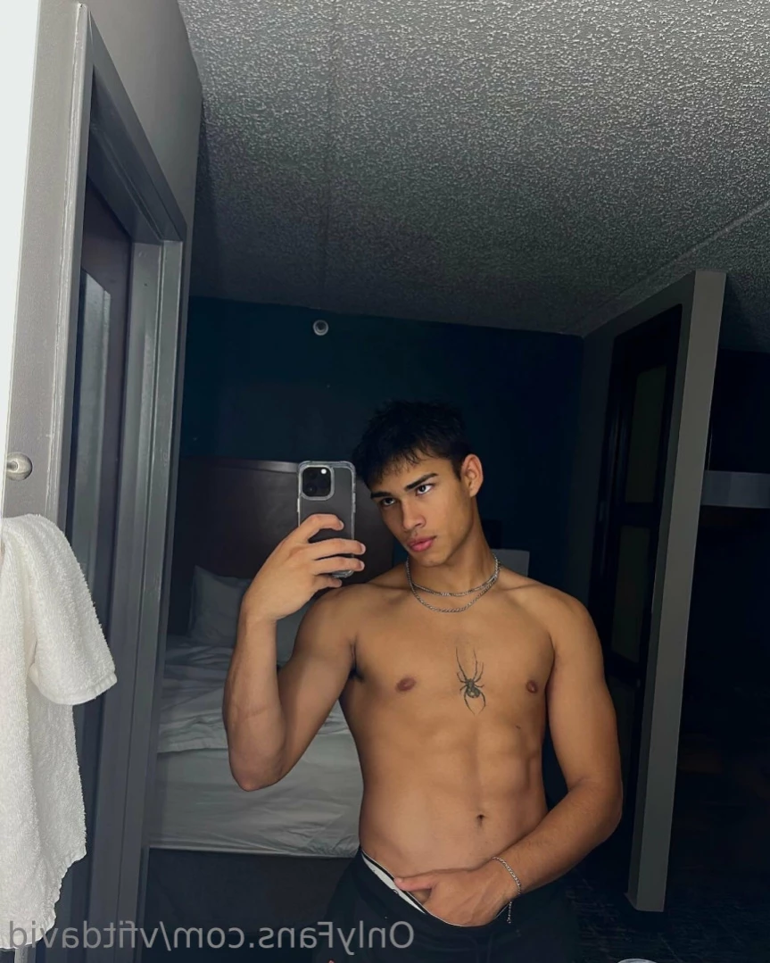 David [ vfitdavid ] Onlyfans leaked photo 13528716 on Hotleaks.tv
