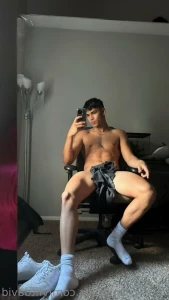 15971370