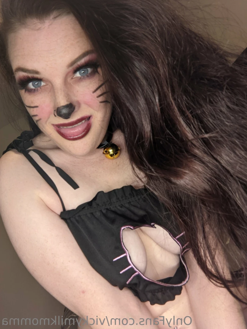 VickyMilkMomma 🔞 🍼 [ vickymilkmomma ] Onlyfans leaked photo 10981123 on Hotleaks.tv