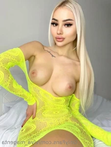 12200164