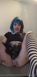 13701364