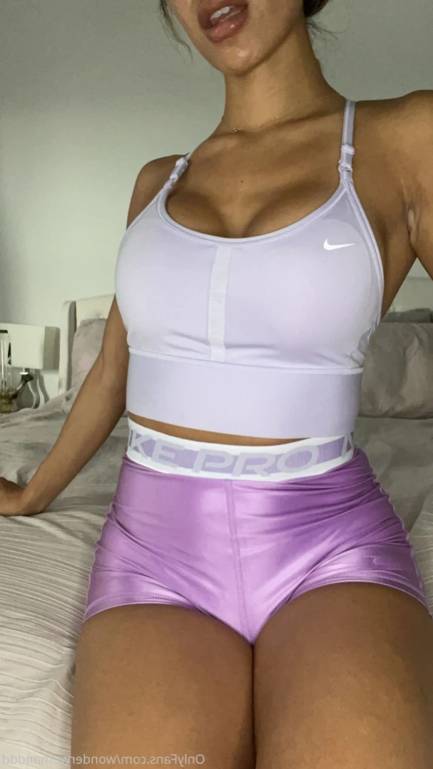 Christina Wonder [ wonderwomanddd ] Onlyfans leaked photo 14853242 on Hotleaks.tv