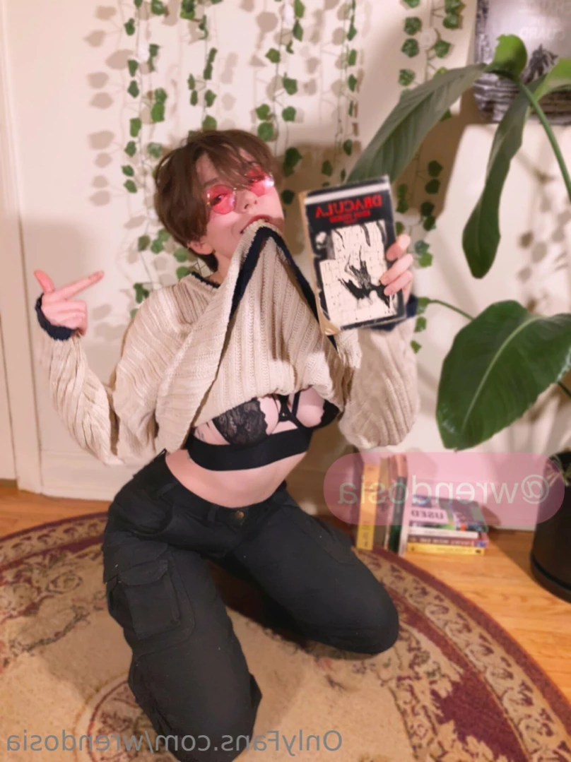 Wren [ wrendosia ] Onlyfans leaked photo 11959175 on Hotleaks.tv