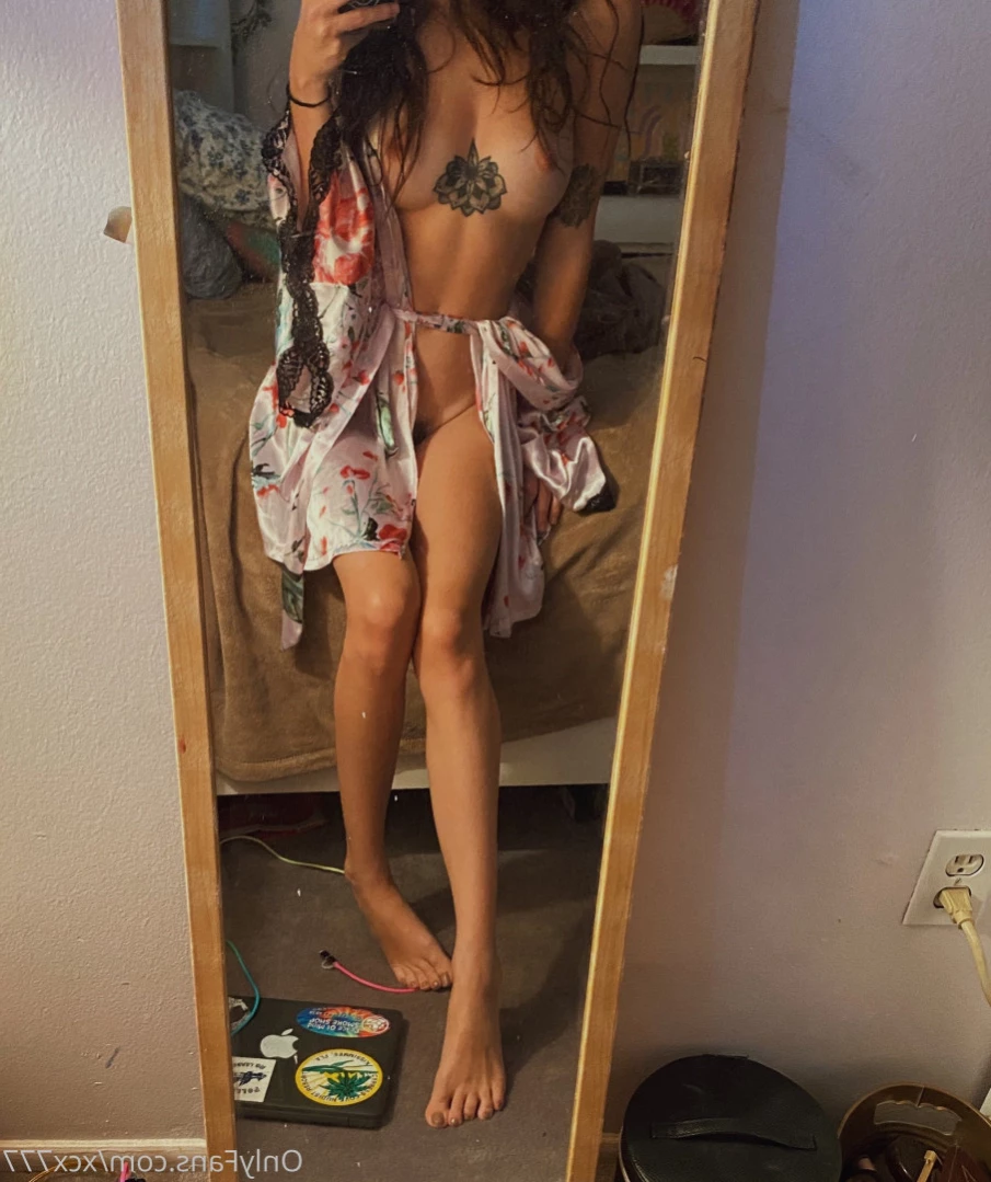 ⋰ shy⋈shy ⋱ [ xcx777 ] Onlyfans leaked photo 11381213 on Hotleaks.tv