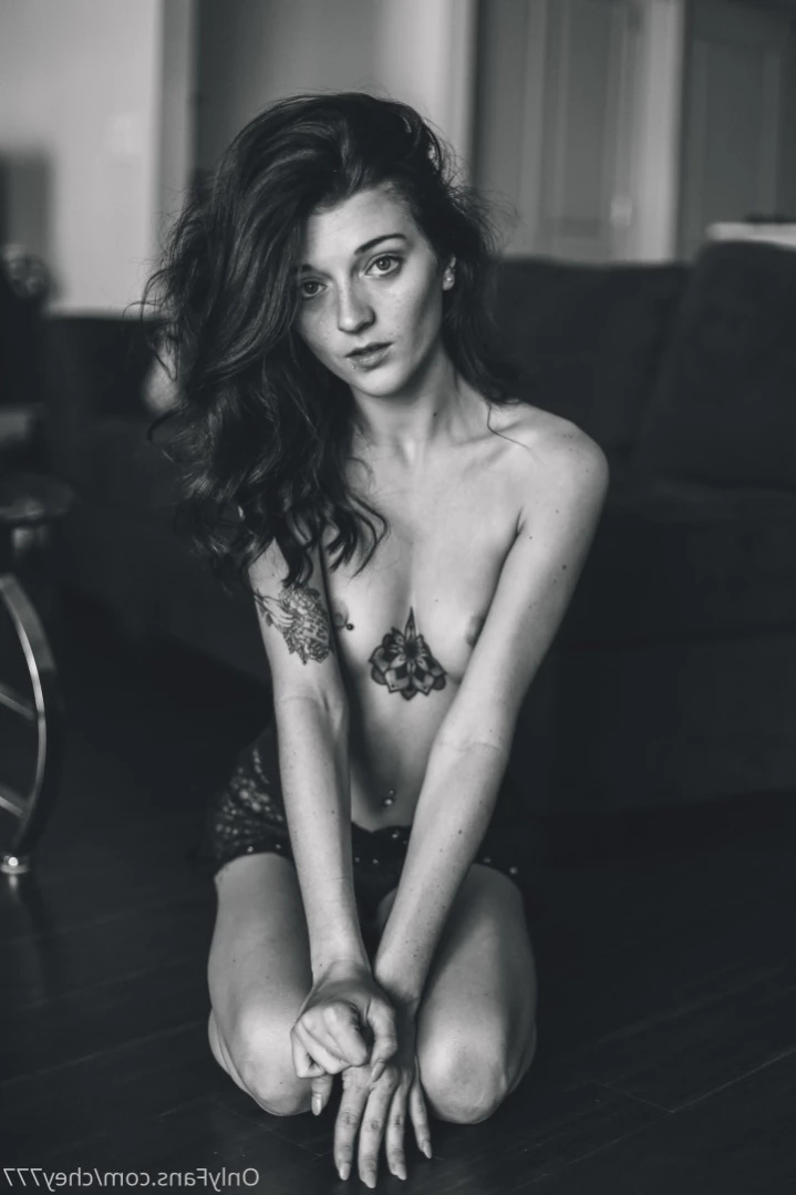 ⋰ shy⋈shy ⋱ [ xcx777 ] Onlyfans leaked photo 12126471 on Hotleaks.tv