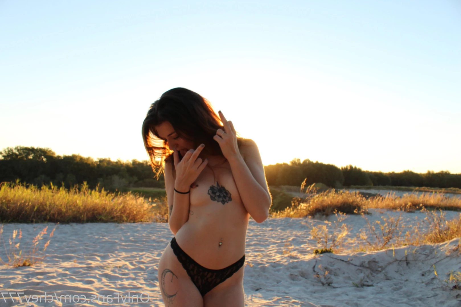 ⋰ shy⋈shy ⋱ [ xcx777 ] Onlyfans leaked photo 12932395 on Hotleaks.tv