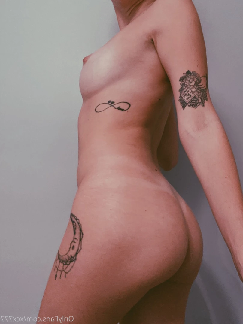 ⋰ shy⋈shy ⋱ [ xcx777 ] Onlyfans leaked photo 13551906 on Hotleaks.tv