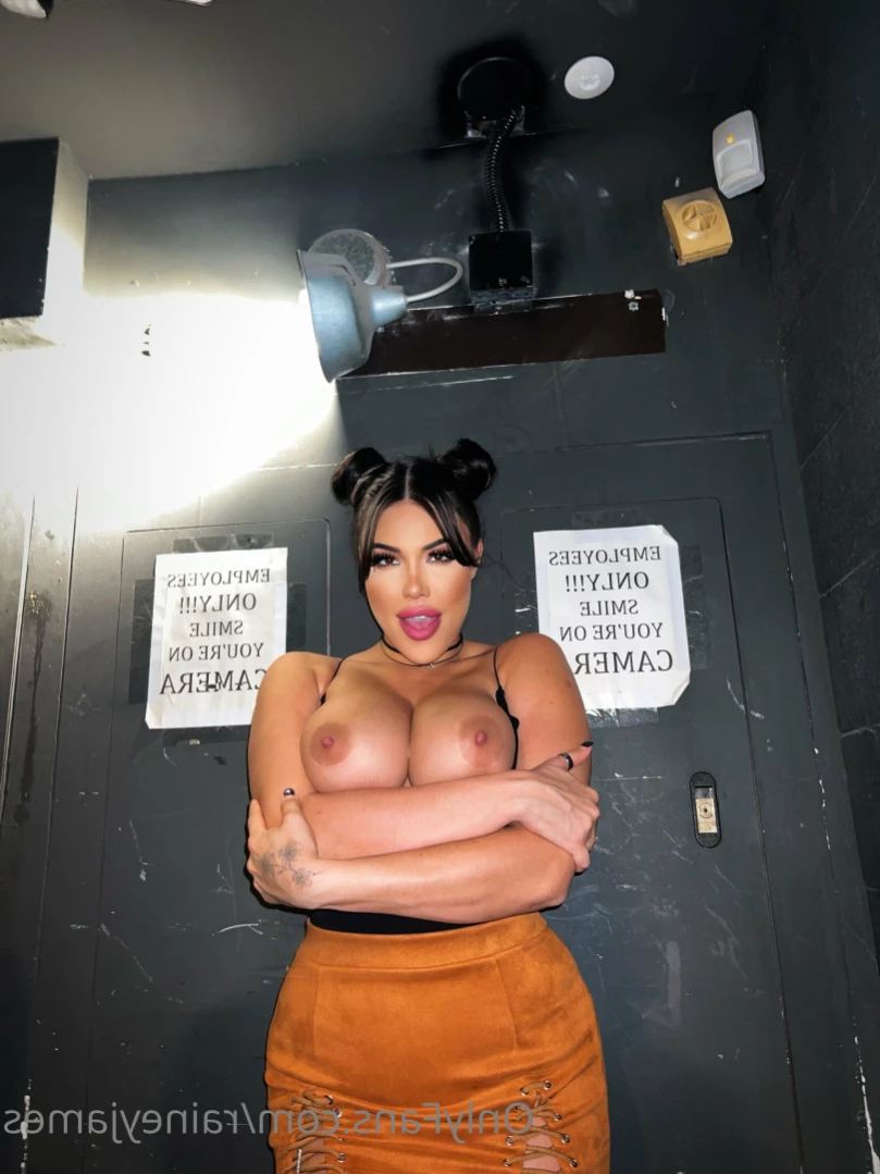 💋raineyjames [ raineyjames ] Onlyfans leaked photo 13481172 on Hotleaks.tv