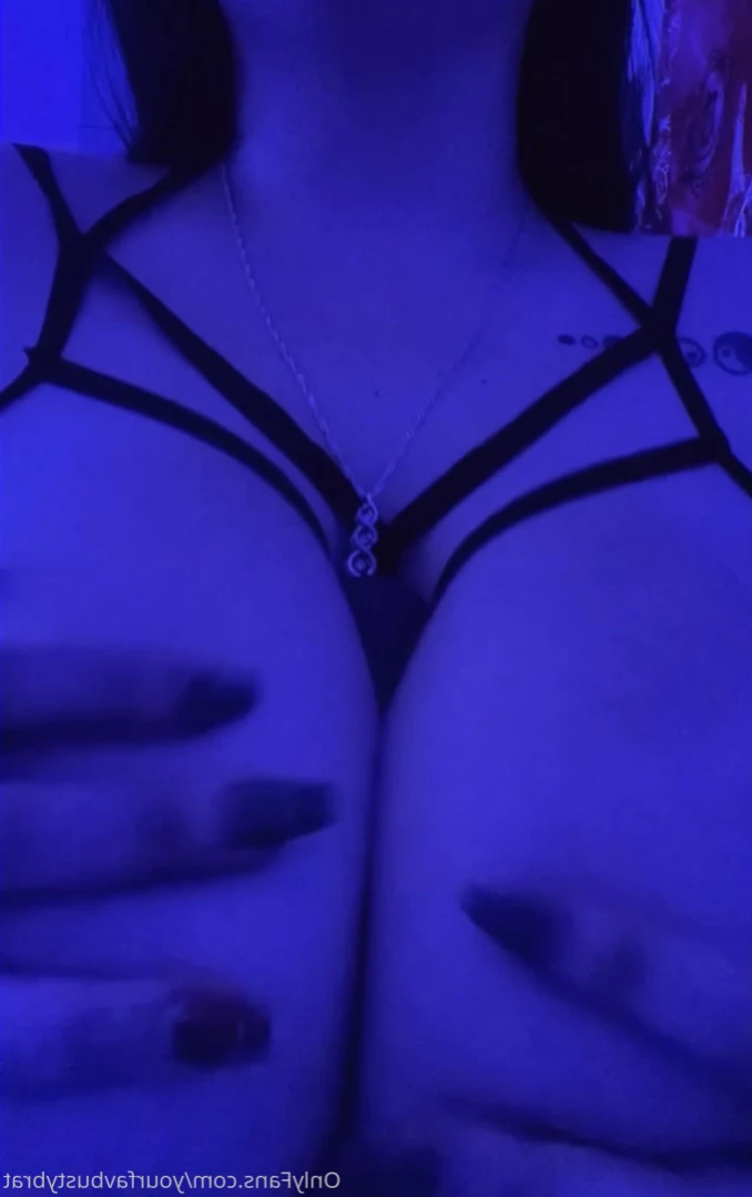 brat ♡ (free) [ yourfavbustybrat ] Onlyfans leaked photo 10880568 on Hotleaks.tv