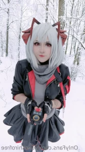 15860725